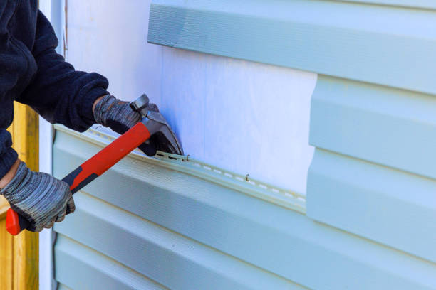 Reliable Siding Repair contractor in Glencoe, FL by Squared Siding